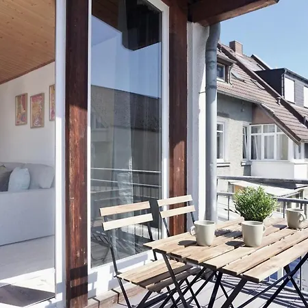 Neu Zentrale Netflix Balkon 4 Gaeste アパート アンダーナッハ