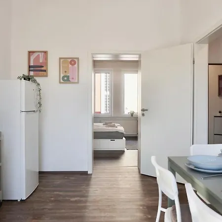 Neu Zentrale Netflix Balkon 4 Gaeste Apartment Andernach
