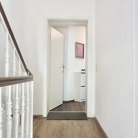 Neu Zentrale Netflix Balkon 4 Gaeste