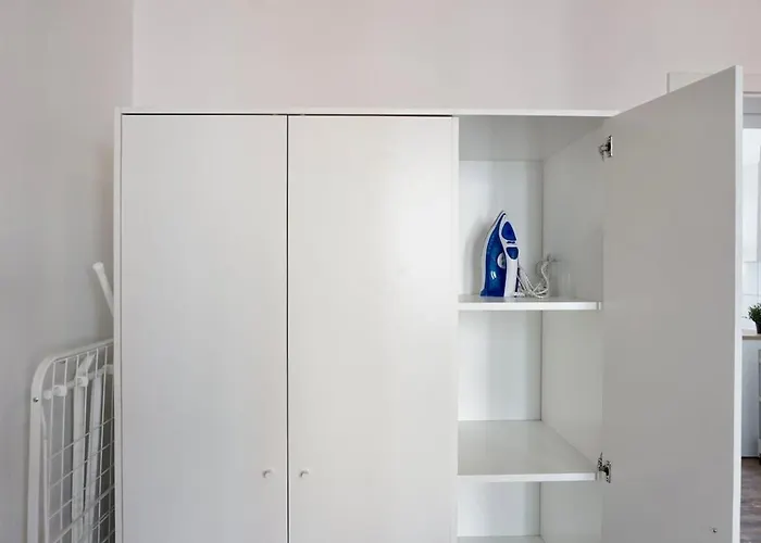 Neu Zentrale Netflix Balkon 4 Gaeste * 安德纳赫