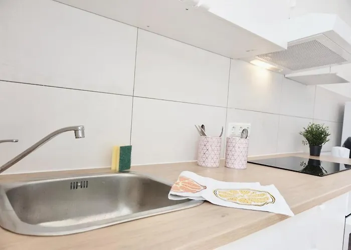 公寓 Neu Zentrale Netflix Balkon 4 Gaeste 安德纳赫