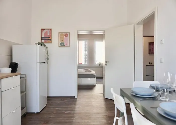 Neu Zentrale Netflix Balkon 4 Gaeste 公寓 安德纳赫